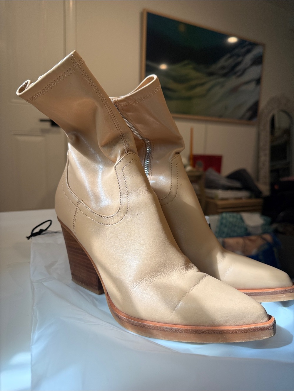 Dolce Vita Cream Leather Ankle Boots with Wooden Block Heel Size 6